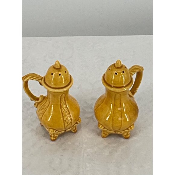 Vintage Loma Ceramic Salt & Pepper Shakers Set With Handles And Ornate Design Mi - Picture 2 of 4